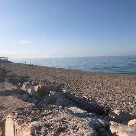 Beach Appartament Marina di Montemarciano Zewnętrze zdjęcie